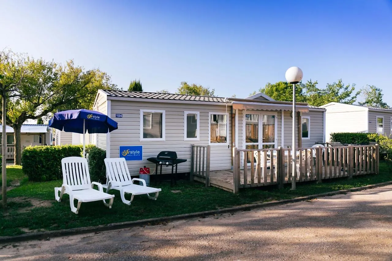 ל'אסטרטיט Castell Montgri - Mobile Homes By Lifestyle Holidays פארק נופש