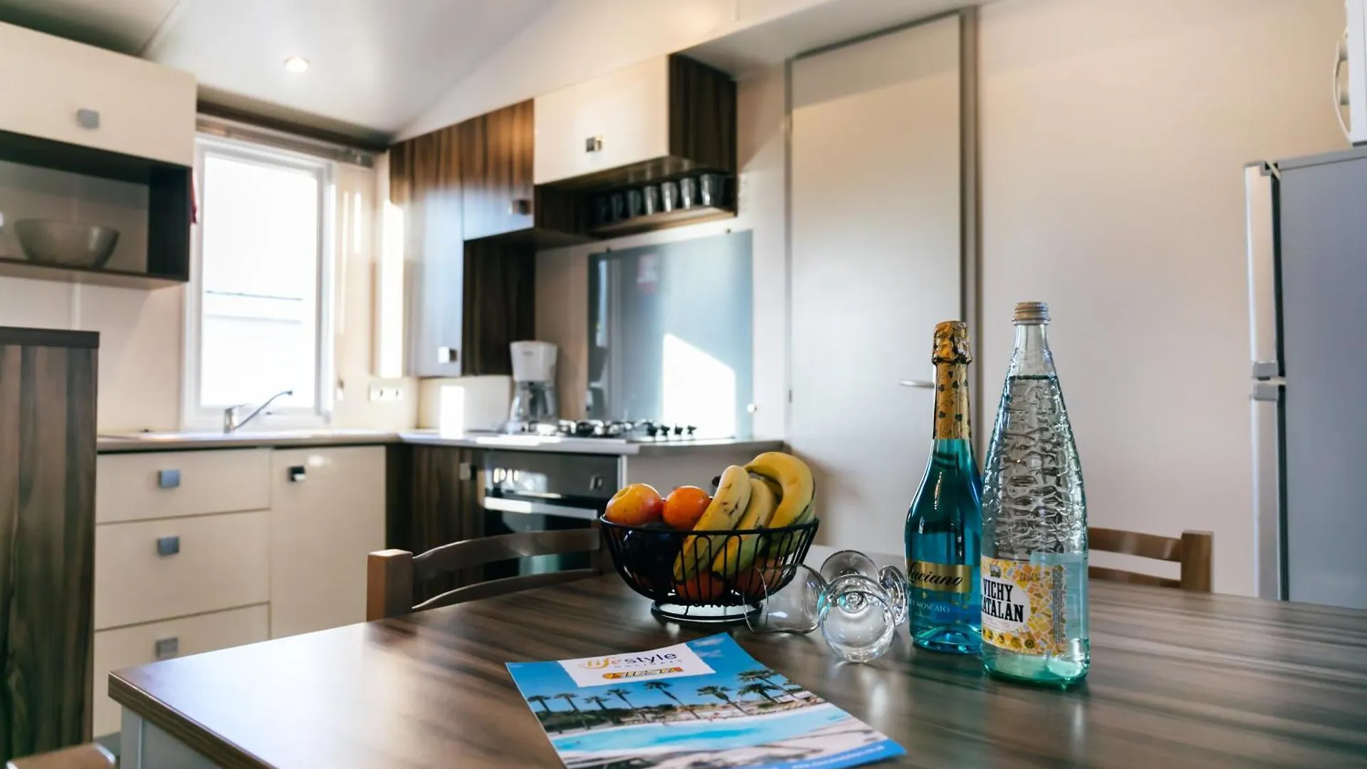 פארק נופש ל'אסטרטיט Castell Montgri - Mobile Homes By Lifestyle Holidays