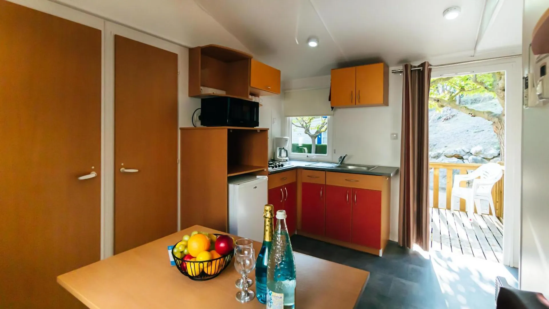 ל'אסטרטיט Castell Montgri - Mobile Homes By Lifestyle Holidays 0*,  ספרד